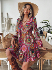 Captivating Bohemian Vibes - GXZ V-Neck Printed Long-Sleeve Dress
