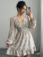 GXZ Long-Sleeve Floral Skater Dress - Effortless Elegance
