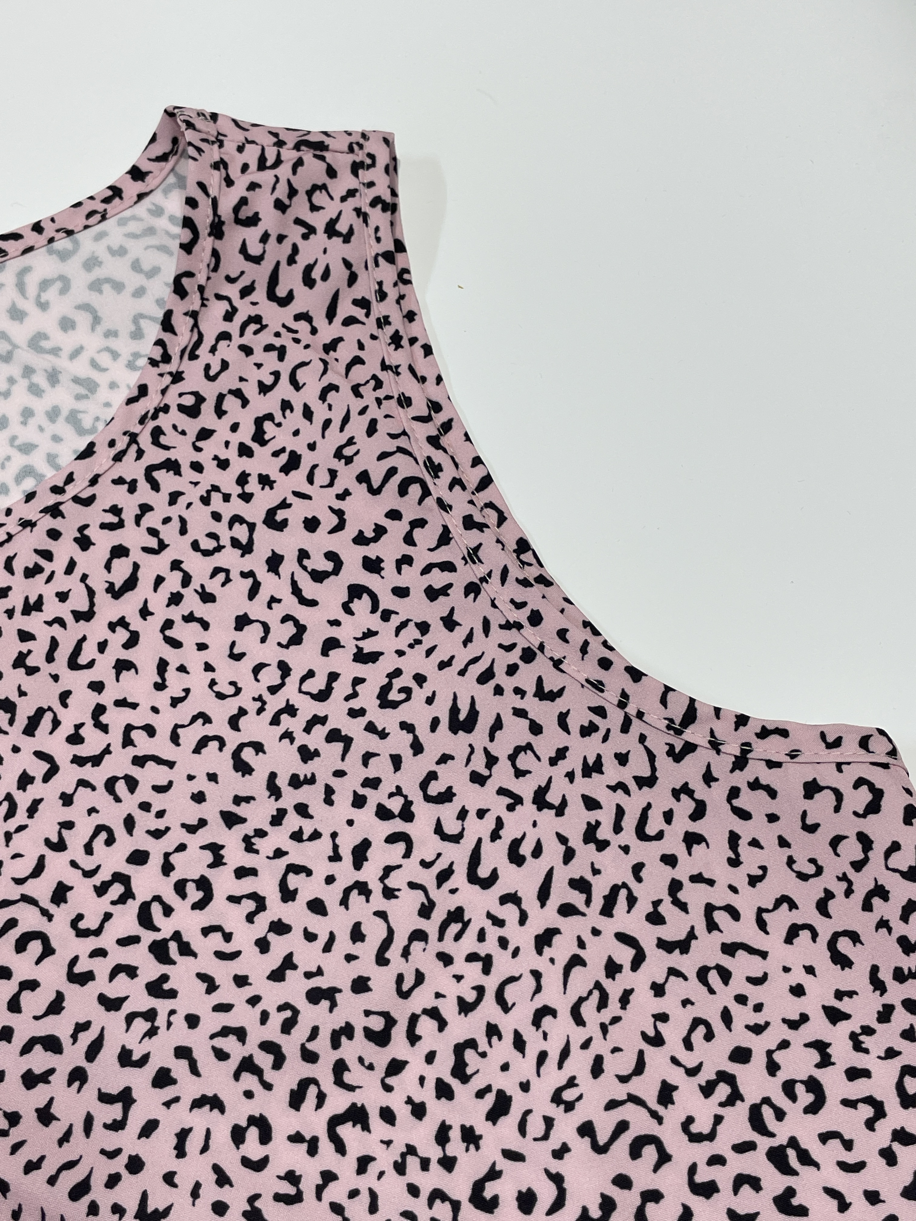 GXZ Sleeveless Leopard Print Midi Dress - Casual Chic and Effortless Style