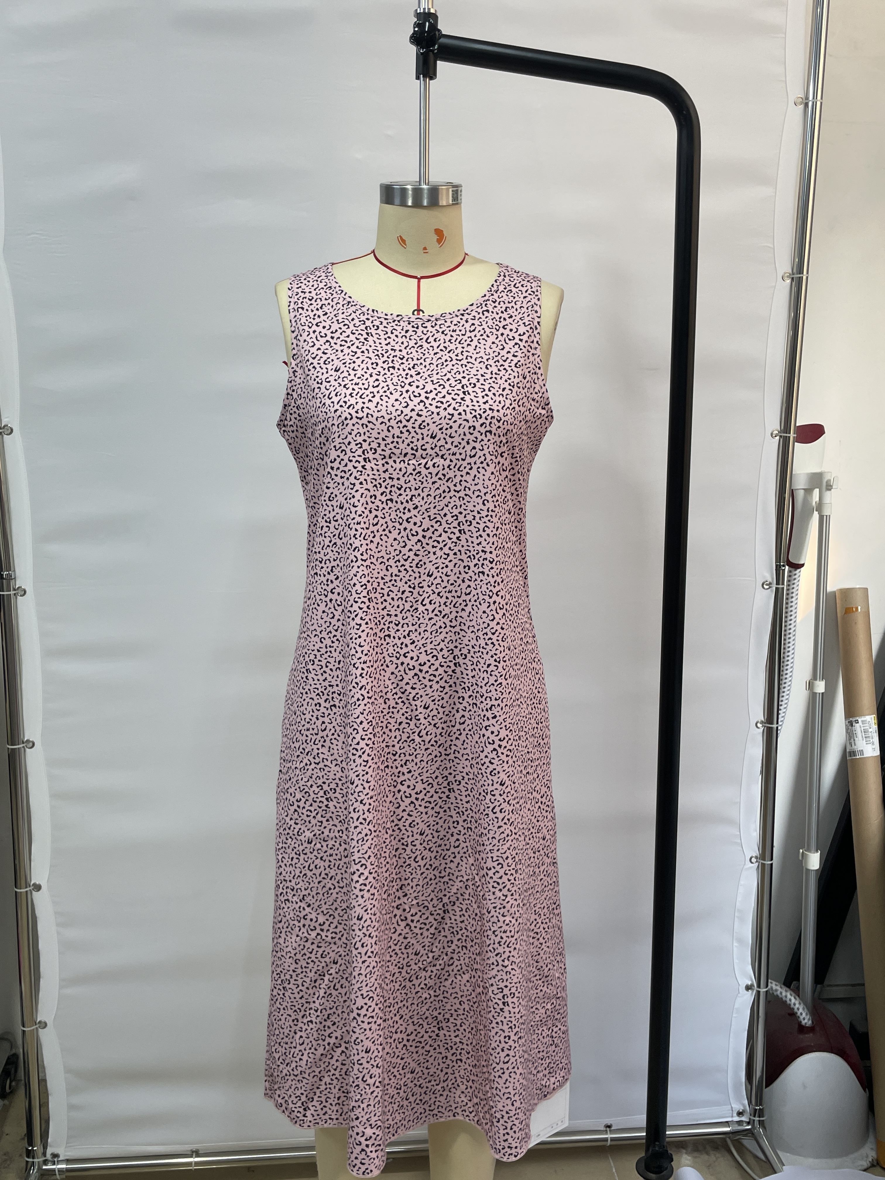 GXZ Sleeveless Leopard Print Midi Dress - Casual Chic and Effortless Style