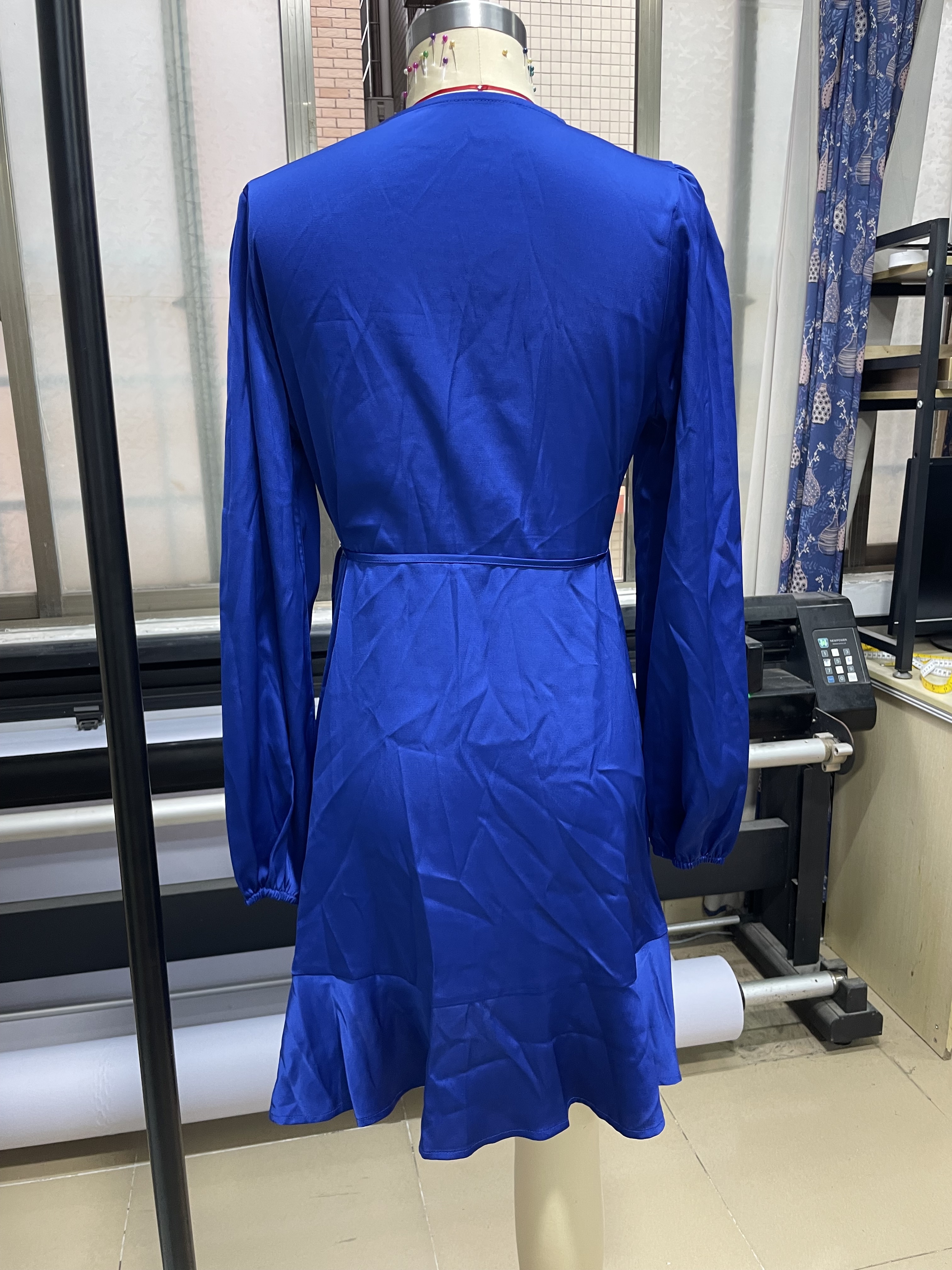 GXZ Elegant Royal Blue Wrap Dress with Ruffle Hem