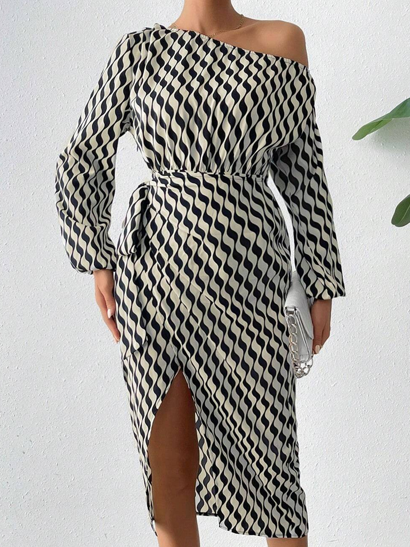 GXZ Black and White Off-Shoulder Geometric Wrap Dress