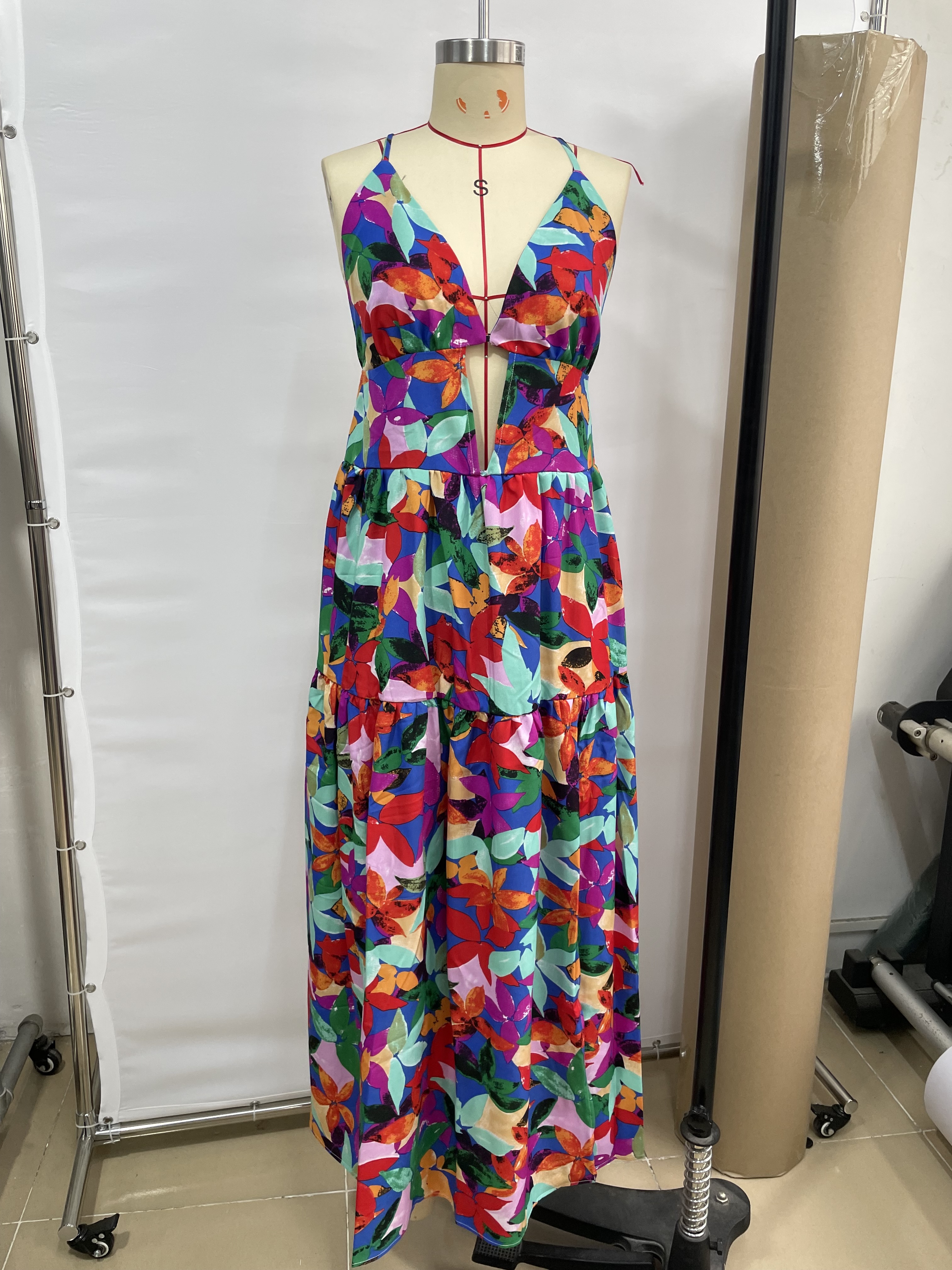 GXZ Women’s Colorful Floral Cut-Out Maxi Dress – A Vibrant Summer Statement