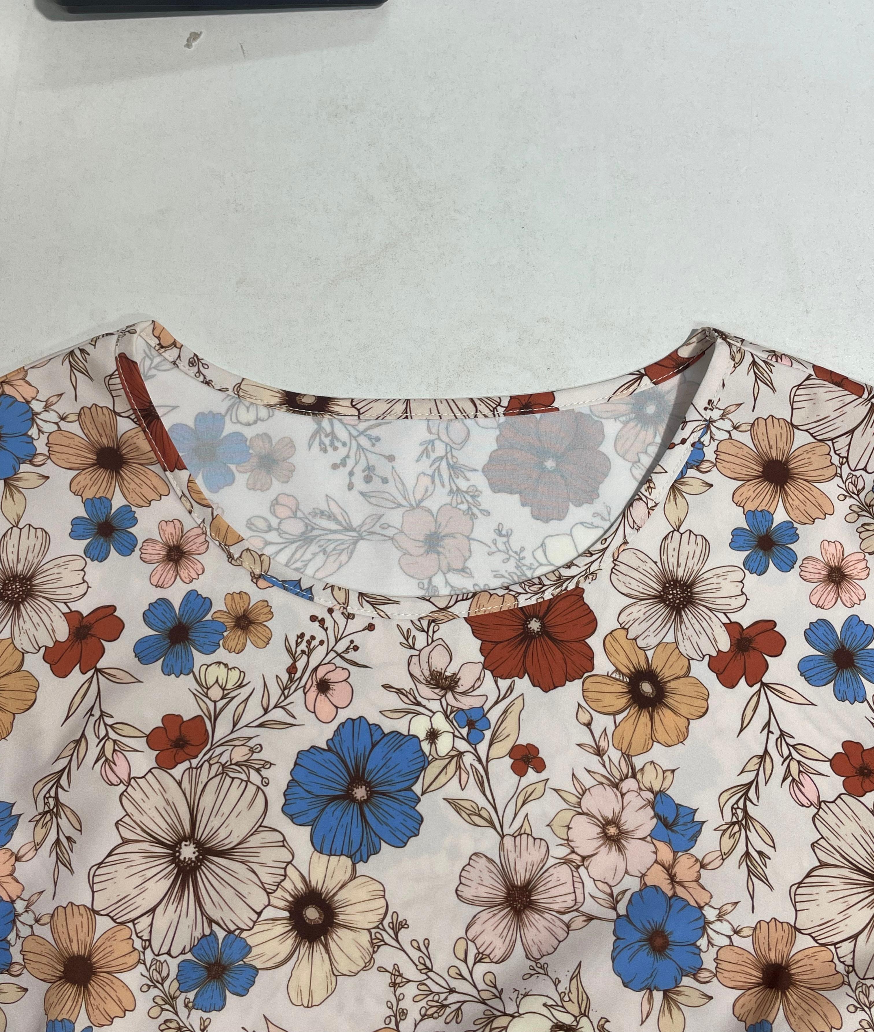 Bohemian Chic: GXZ Floral Smock Dress