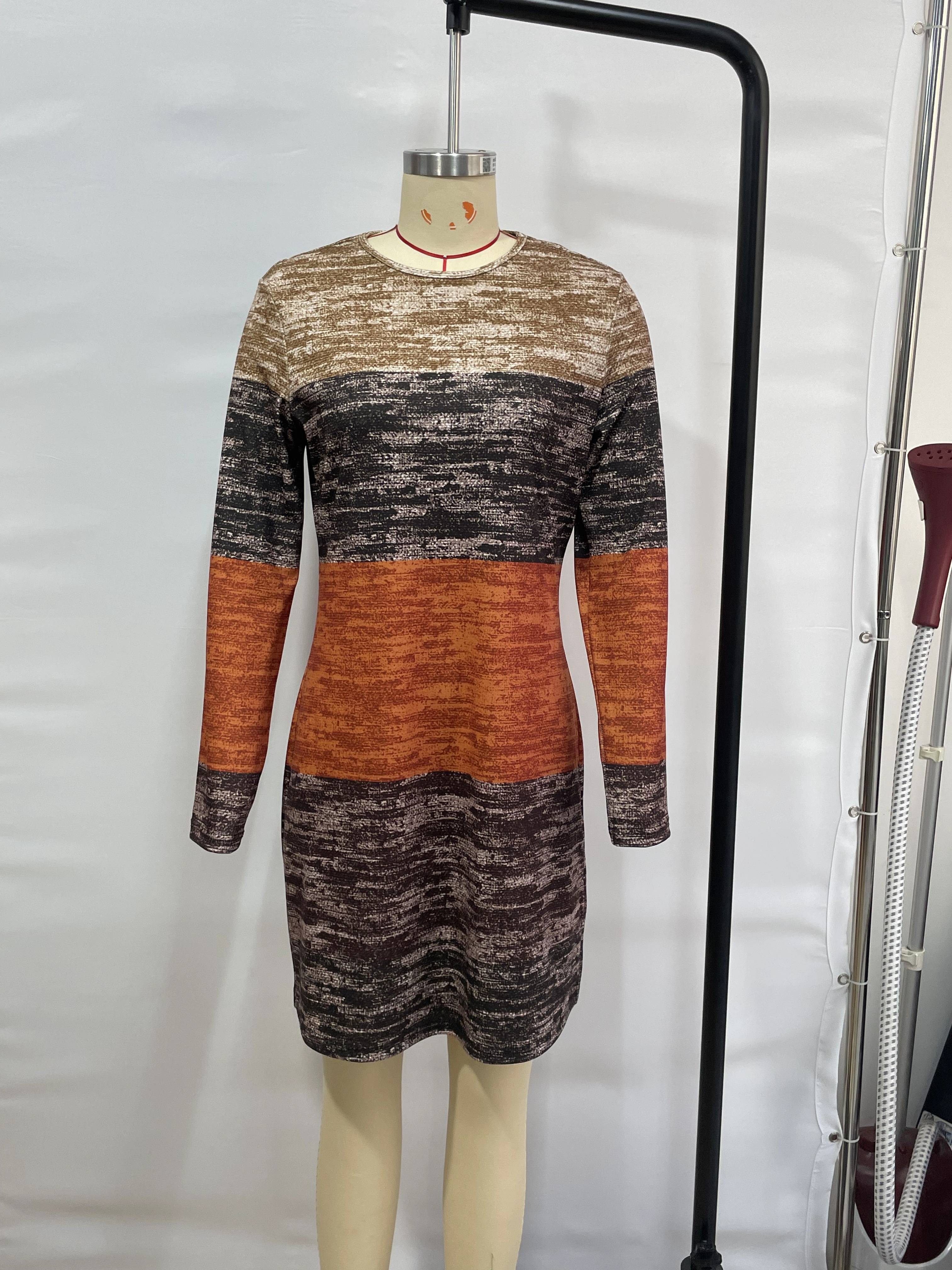 GXZ Women's Gradient Colorblock Dress – A Bold Statement in Comfort and Style