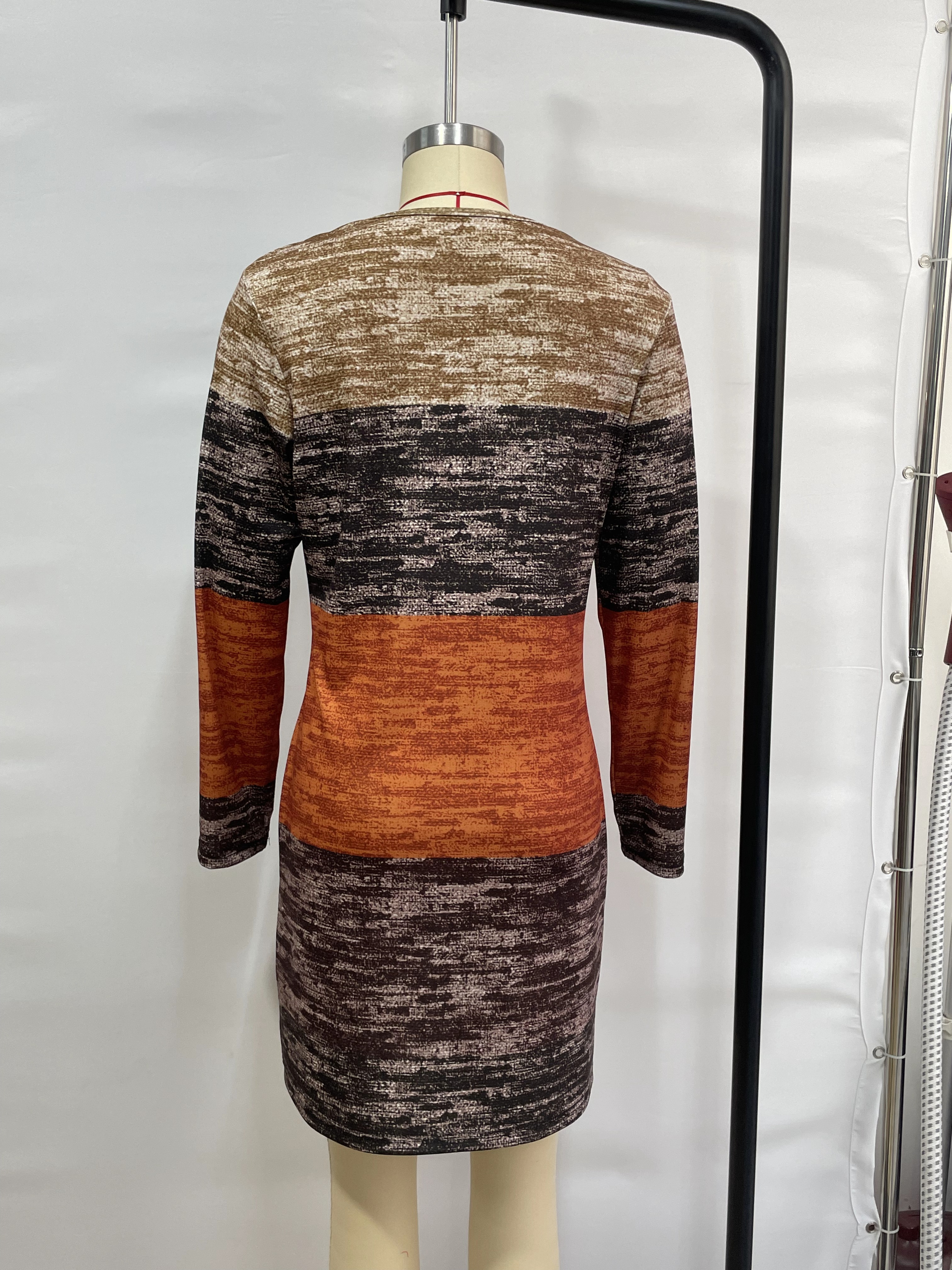 GXZ Women's Gradient Colorblock Dress – A Bold Statement in Comfort and Style