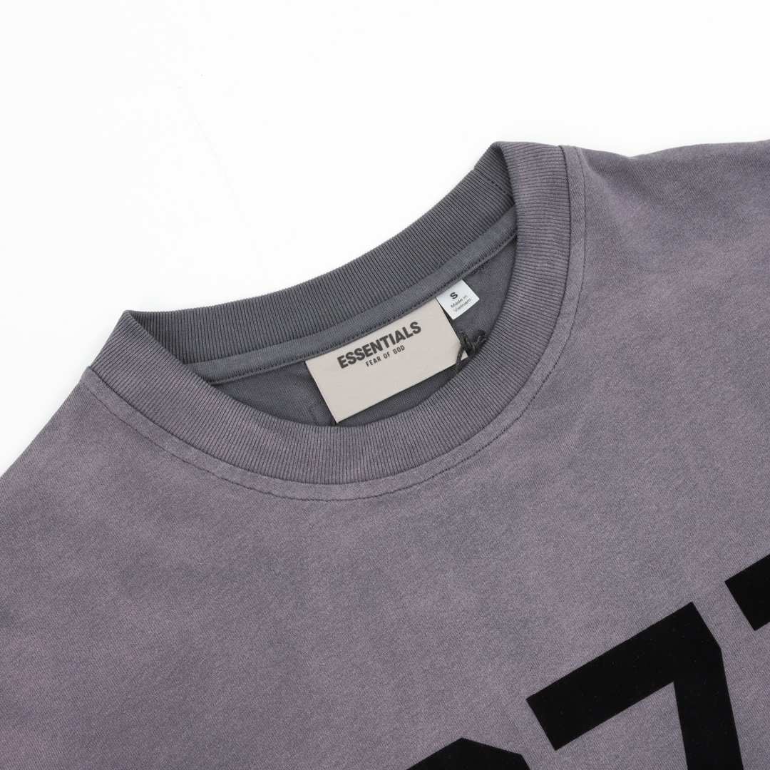 GXZ 1977 Gradient Oversized T-Shirt - Premium Streetwear Tee