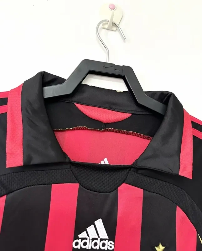 AC Milan Ronaldo #99 Maldini #3 Kakà #22 Retro Jersey Home Replica 2006-07