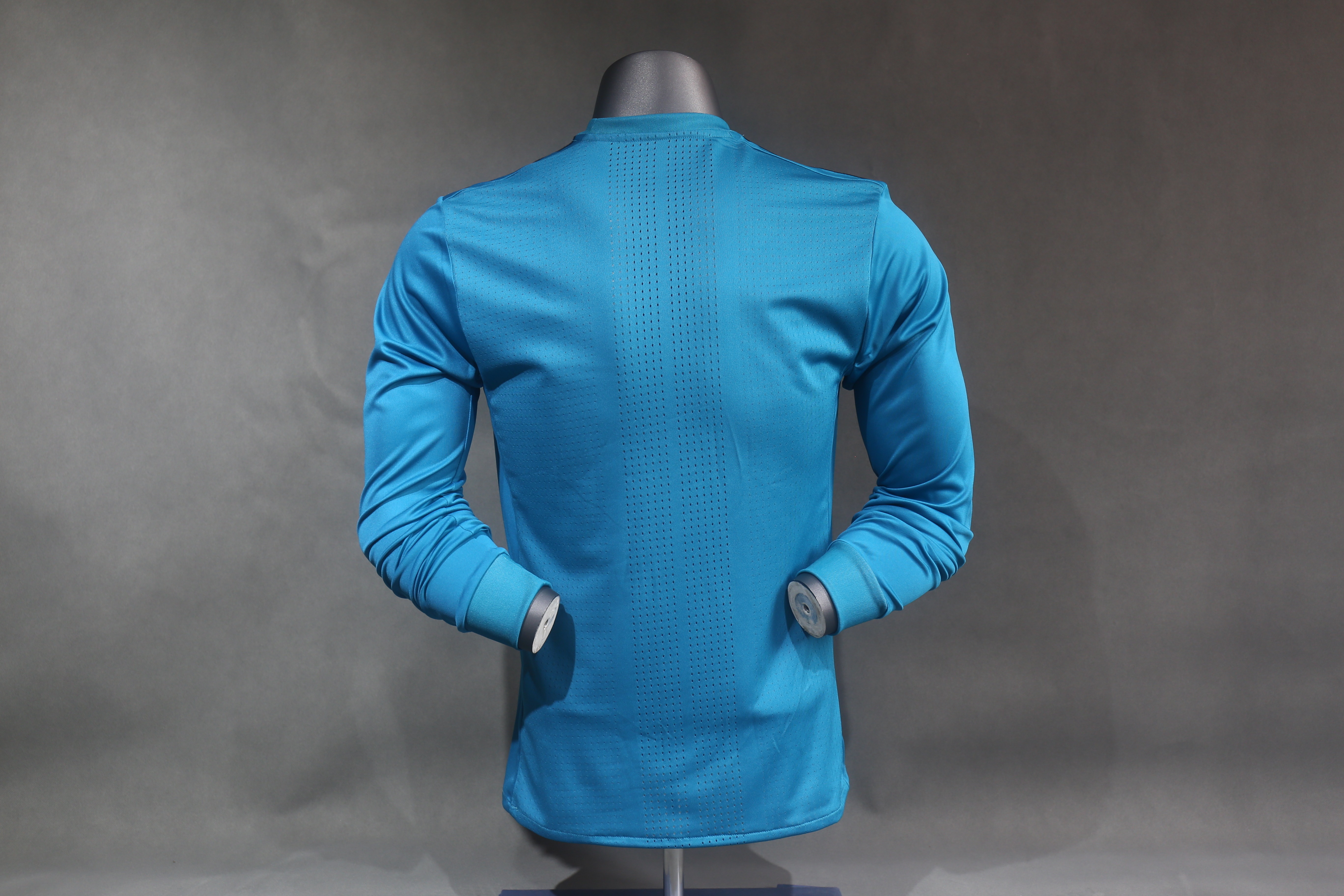 Real Madrid Retro Long Sleeve Jersey Third Away 2017-18