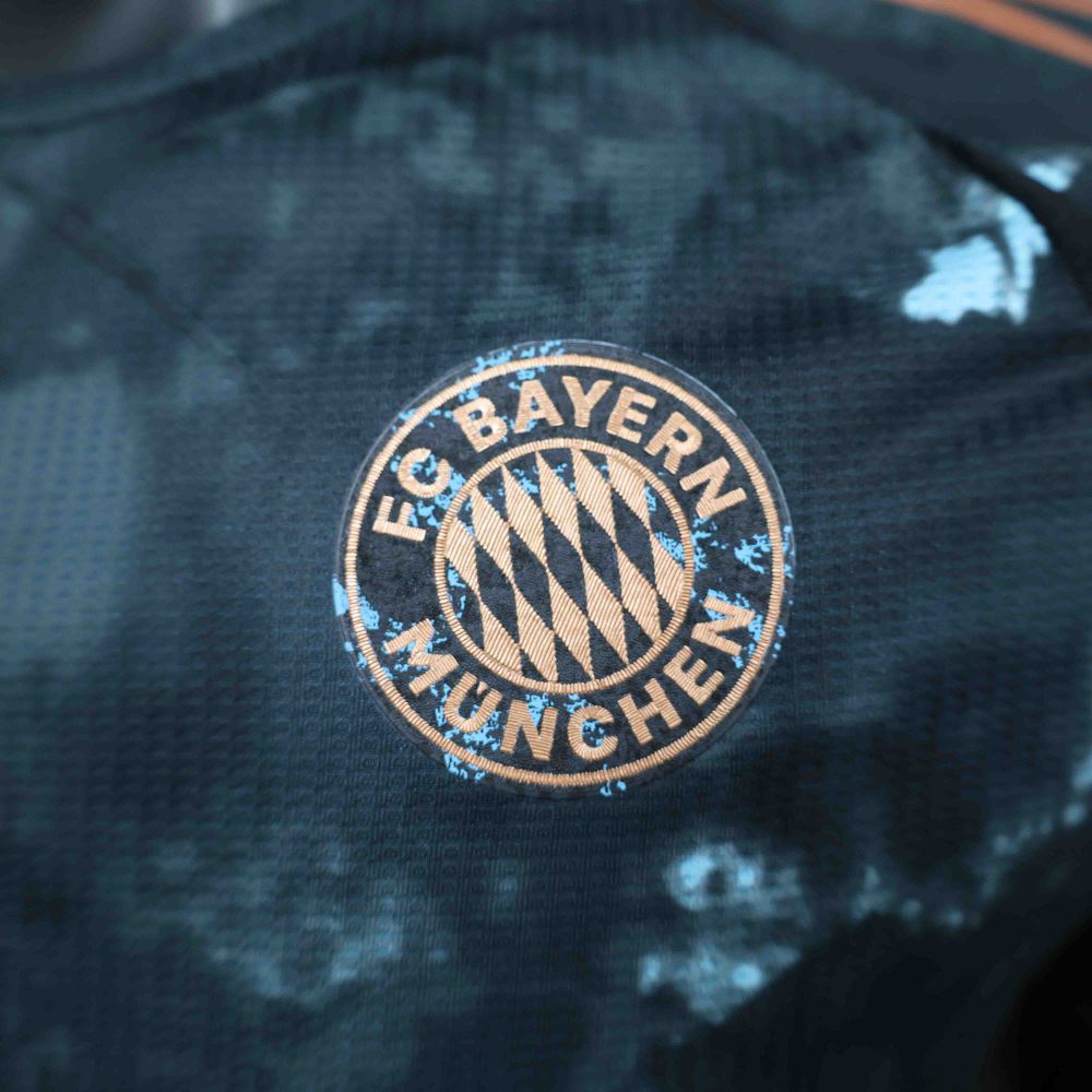 24-25 Bayern Munich Away Player Version