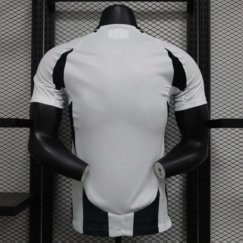 24-25 Juventus Home Soccer Jersey Player Version