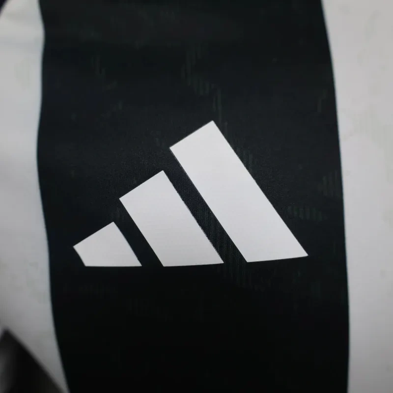 24-25 Juventus Home Soccer Jersey Player Version