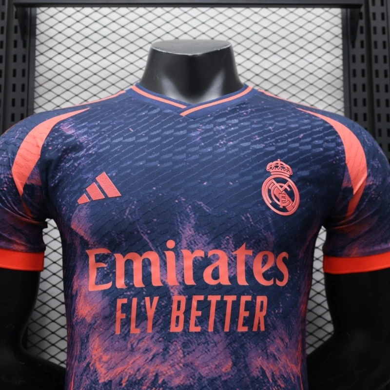 2024-25 Real Madrid Home Soccer Jersey Player Version