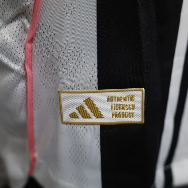 Juventus Home Football jersey( Player Version) 2025/2026  Size : S-2XL