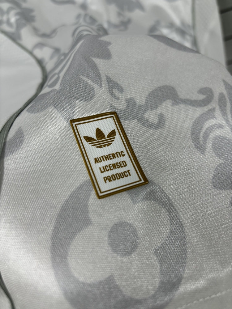 Real Madrid LVGalaxy Lights Joint Special Edition Jersey 25-26 Player edition