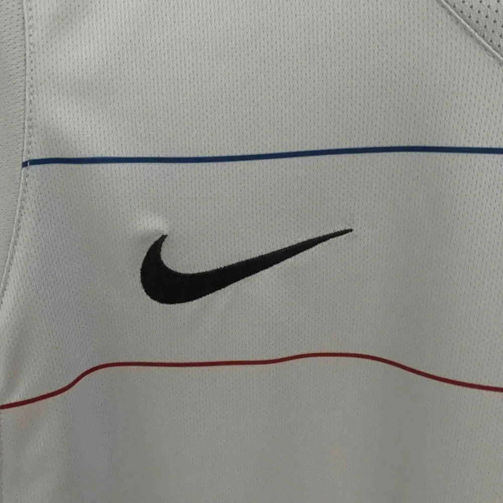03-04 Barcelona Retro jersey Away Soccer Shirt