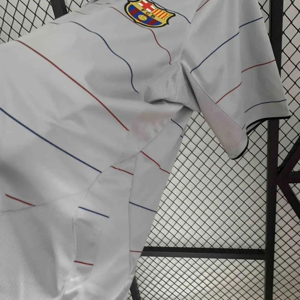 03-04 Barcelona Retro jersey Away Soccer Shirt
