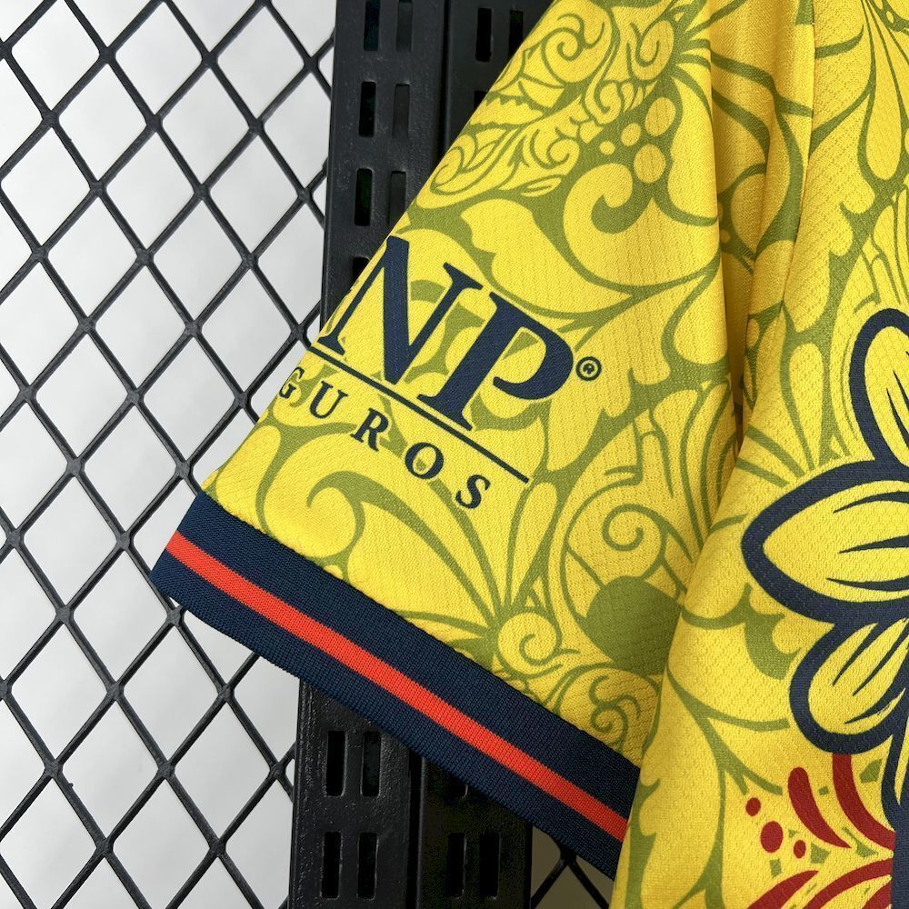 25-26 Club America Christmas Football Shirt Fan version