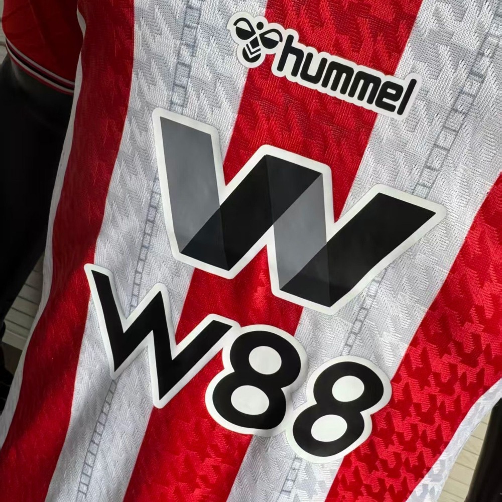2025-26 Sunderland AFC Home Football jersey Player version