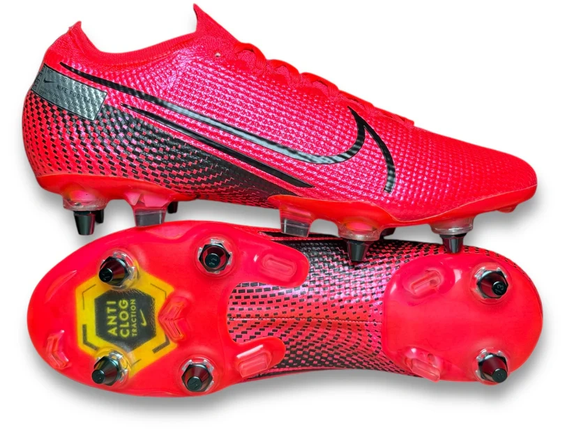 Mercurial Vapor 13 SG AC Football Shoes