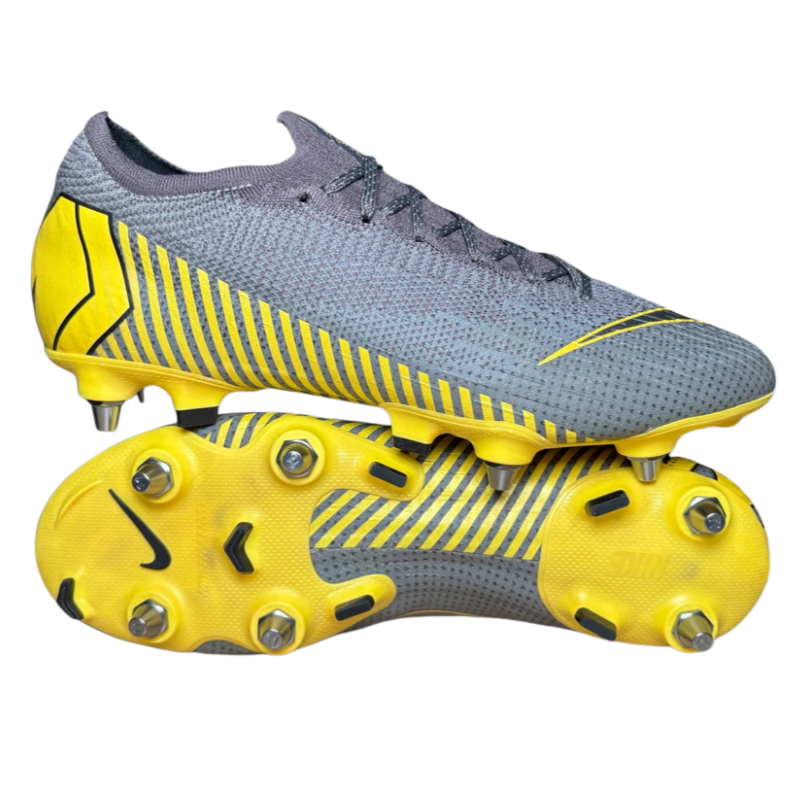 Mercurial Vapor 12 SG PRO Football Shoes