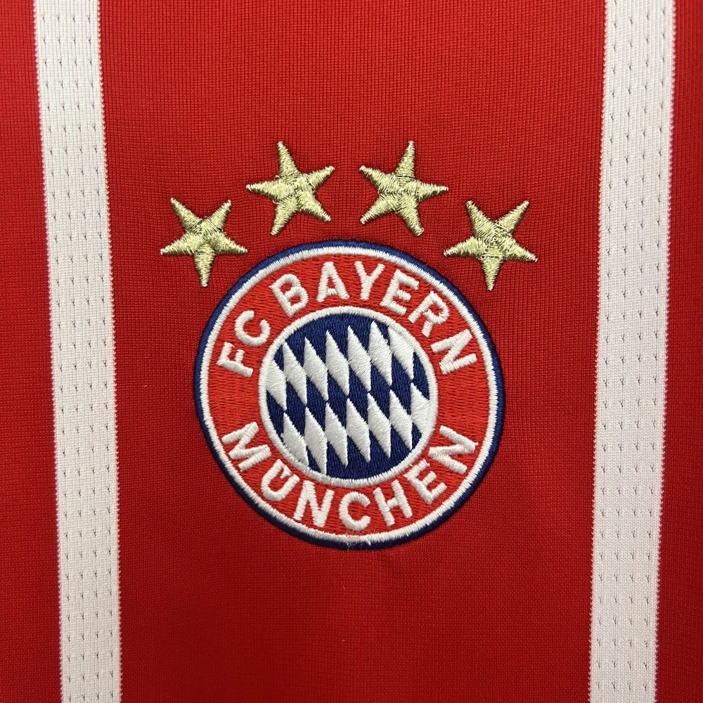 17-18 Bayern Munich Home Retro Football jersey Fan version