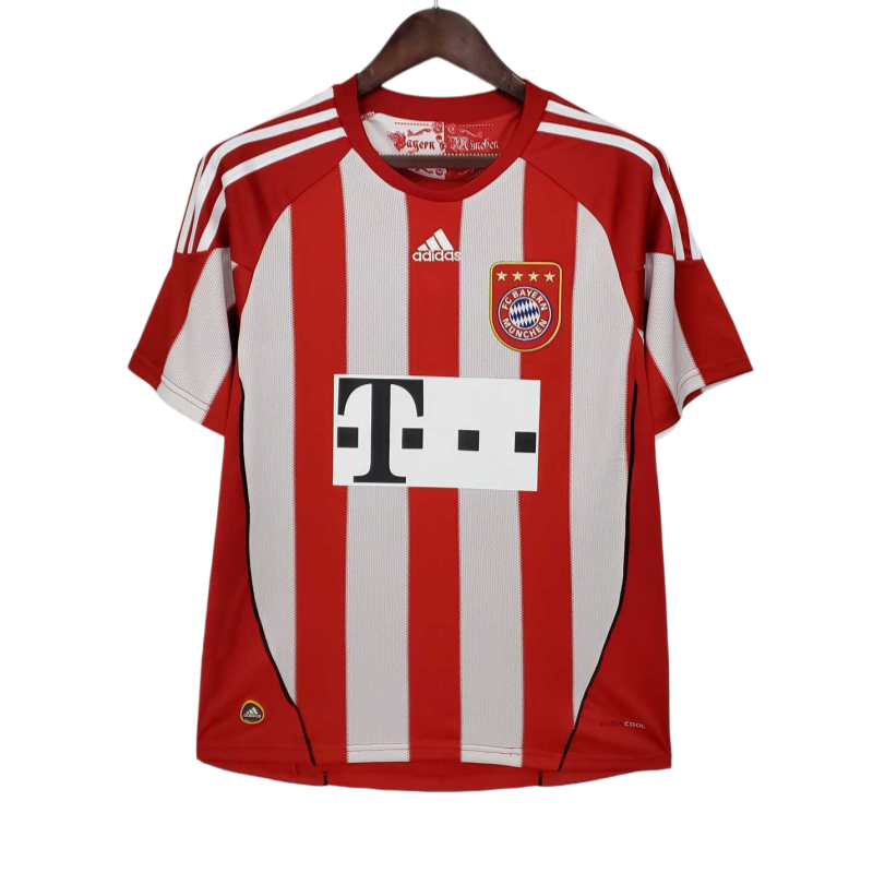10-11 Bayern Munich Home Retro Football jersey Fan version