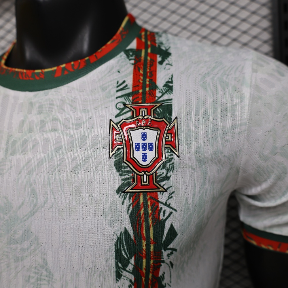 Portugal 26-27 World Cup Special Edition Football Jersey Player version