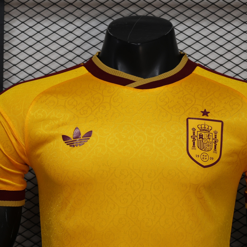 26-27 Spain Special Edition Yellow Football Jersey Player Version