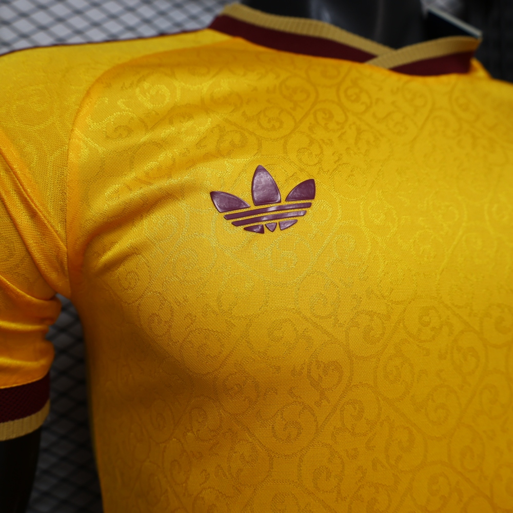 26-27 Spain Special Edition Yellow Football Jersey Player Version