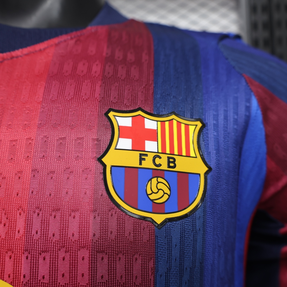 Barcelona 2026-27 season home long sleeved football jersey player version