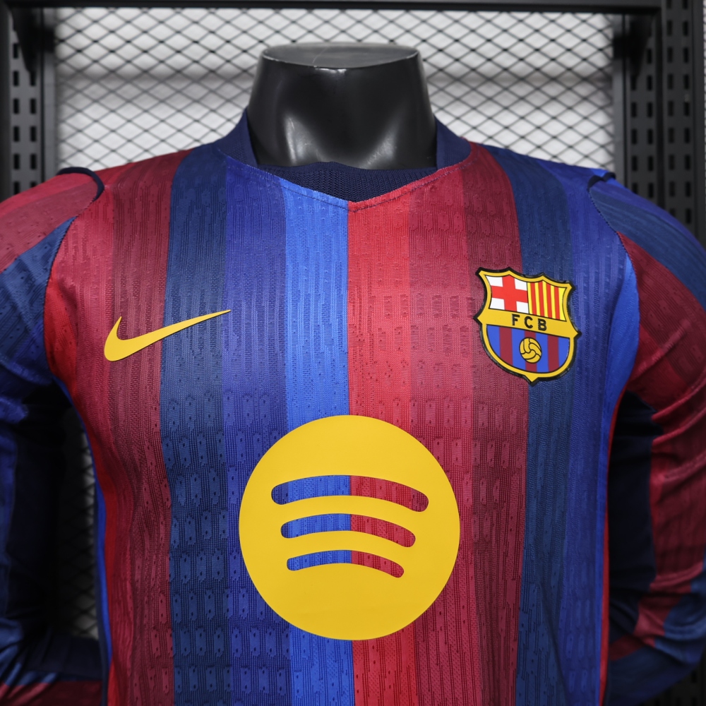 Barcelona 2026-27 season home long sleeved football jersey player version