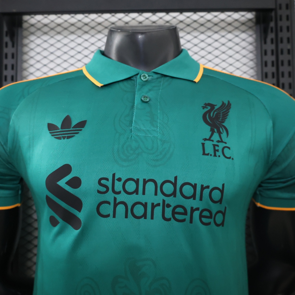 26-27 Liverpool Casual Retro Style Football Jersey