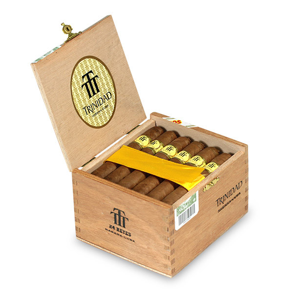 TRINIDAD  REYES  24s 特立尼达  雷耶斯 国王 24支/盒