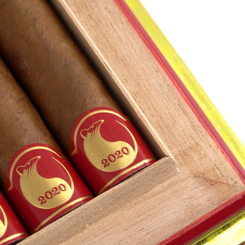 ROMEO Y JULIETA MARAVILLAS 8s  罗密欧与朱丽叶 中国生肖系列-奇迹 (鼠年)  8支/盒