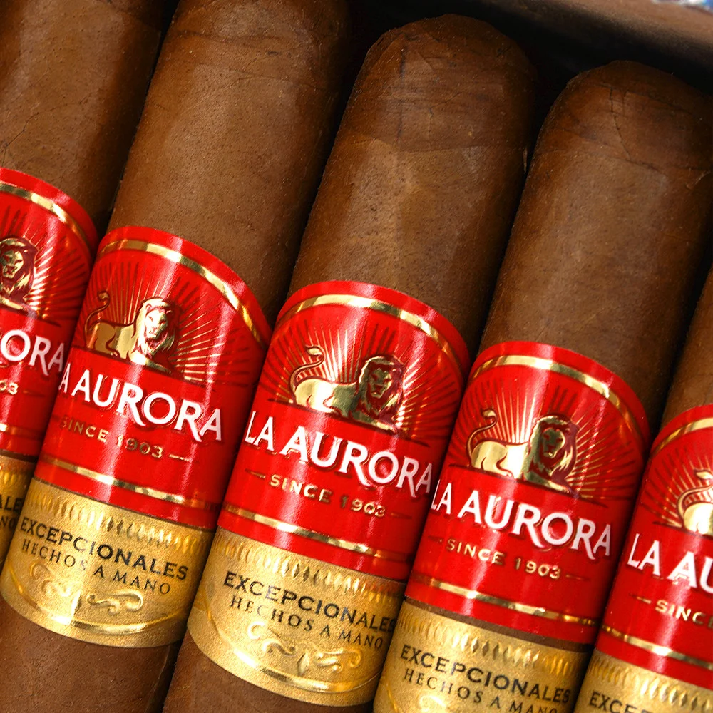 La Aurora Excepcionales Robusto 狮子王 卓越 罗布图 25支/盒