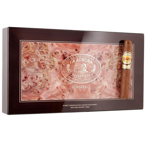 La Aurora Hors D'Age 2022 Toro 15s 狮子王 时间烙印 2022版本 托罗 15支/盒