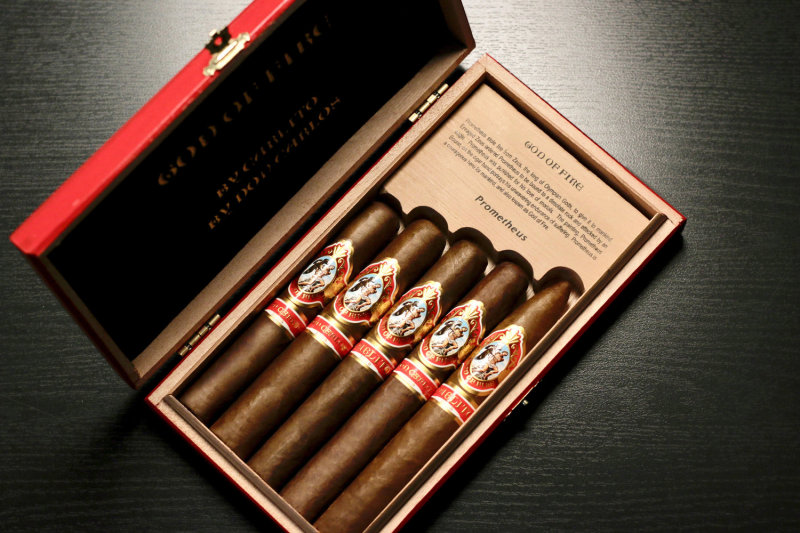 God of Fire by Carlito by Don Carlos 2024 Assortment 5s 火神卡利托组合 5支/盒（澳门自提）