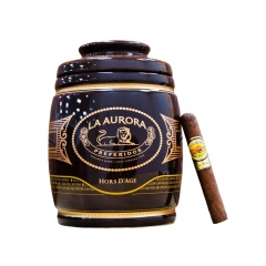La Aurora Hors D'Age 2022 Gran Toro 30s 狮子王 时间烙印2022格兰大公牛瓷罐 30支/罐（澳门自提）