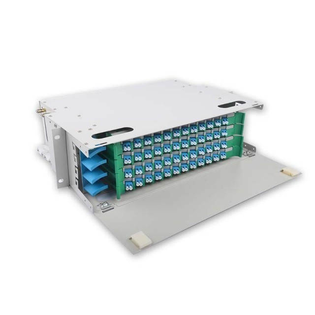 48 Duplex LC ODF FDU, Có bộ chuyển đổi, dây nối và tất cả các phụ kiện lắp đặt