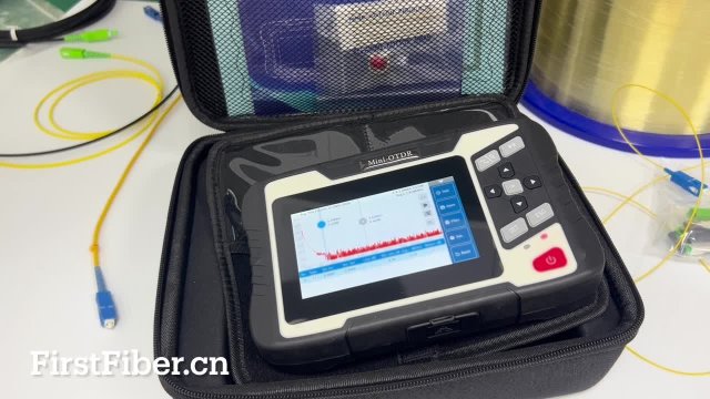 FC1500 Fiber and Copper Tester, Integrated in OTDR, OPM, OLS, VFL, Event Map and RJ45 Cable Testing