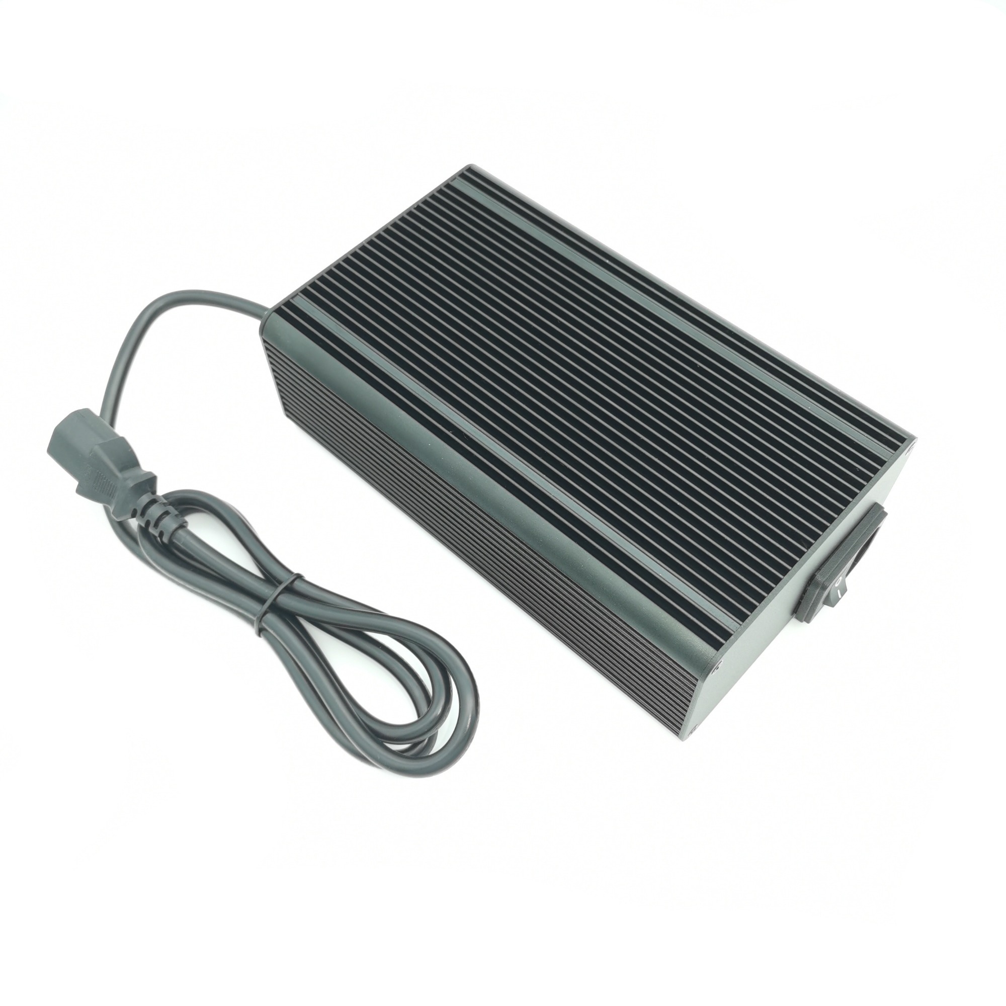 Smart Waterproof design 58.8V 6A Lithium battery charger For 48V 14S Li-ion Battery charger Electric Scooter E-bike motorcycle