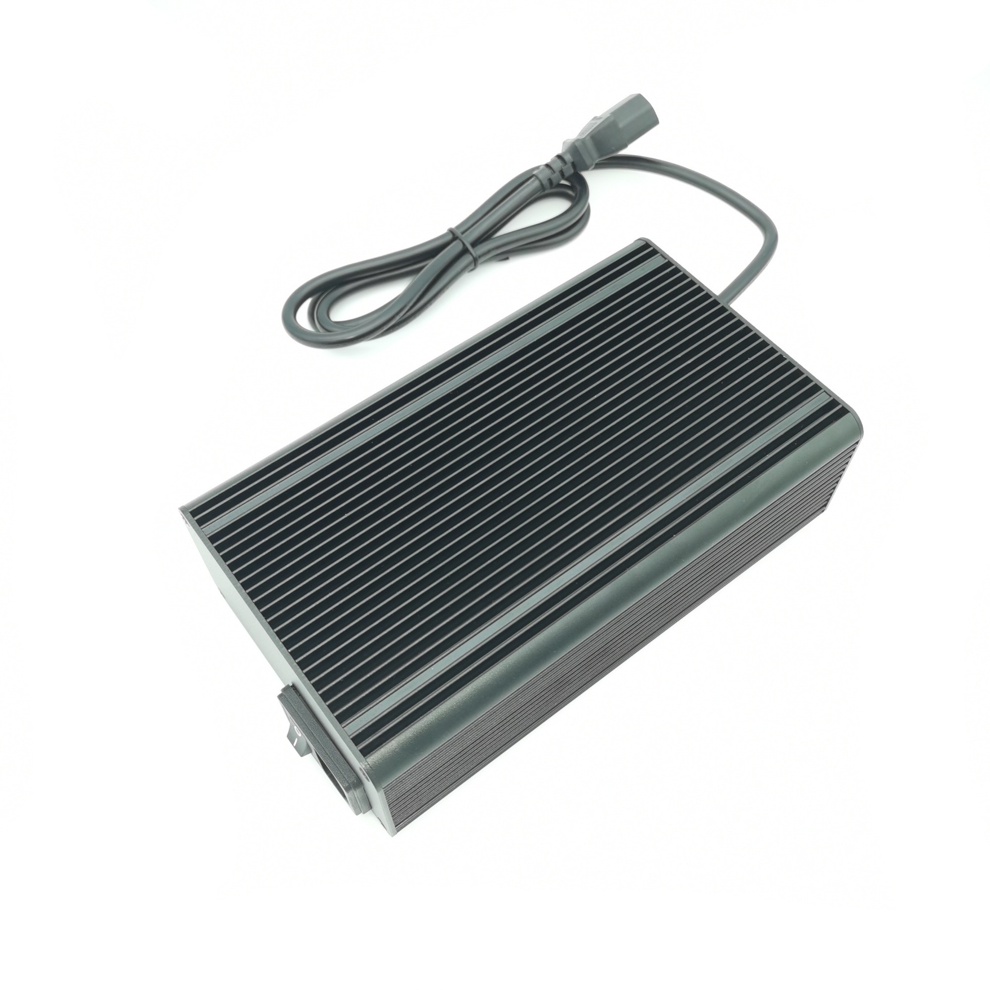 Smart Dustproof design 75.6V 4A Lithium battery charger For 60V 18S Li-ion Battery charger Electric Scooter E-bike motorcycle