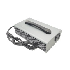 Fully enclosed dustproof design 550W Series Lithium battery charger IP20