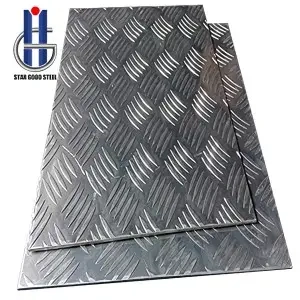 Stainless steel checkered plate