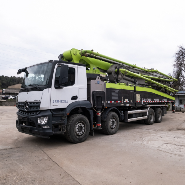Zoomlion Concrete Pump Truck 62m