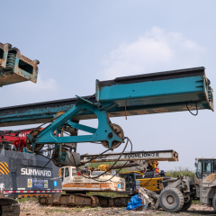 SWDM Rotary Drilling Rig 320kN.m