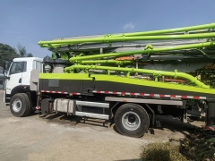 Zoomlion Concrete Pump Truck 37m