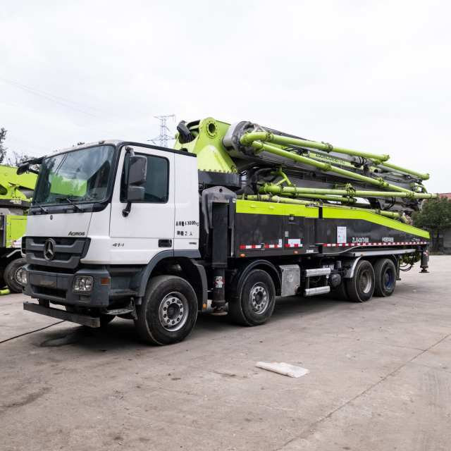 Zoomlion Concrete Pump Truck 56m