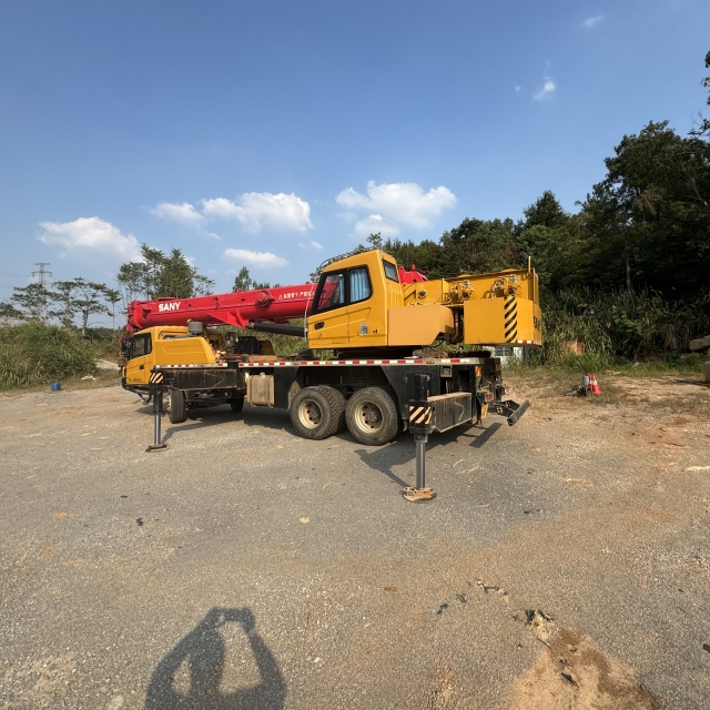 SANY Truck Crane 25T